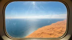 ทะเลแดงกับซาฮาราในภาพเดียว ทำไมเส้นสีน้ำเงินถึงแบ่งทวีปได้ชัดขนาดนี้