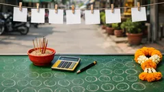 หวยงวดนี้ 16 มีนาคม 2569 ส่องเลขเด็ดผู้เฒ่า VS ป้าแก่ เทียบพรเทพปักหลักแบบครบ