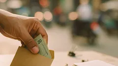 สลากกินแบ่งรัฐบาลงวด 1 กุมภาพันธ์ 2569 ออกกี่โมง เช็กผลและรางวัลหลักให้ครบ